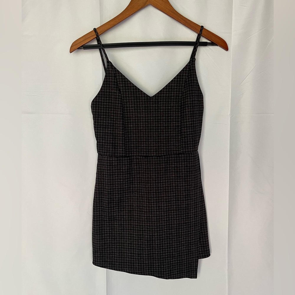 Blue Blush small checkered romper, Size M